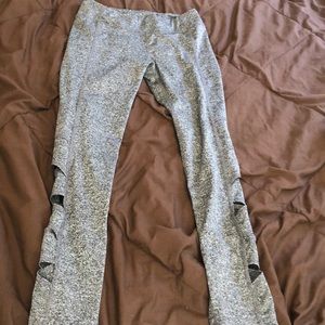 Woman’s medium leggings
